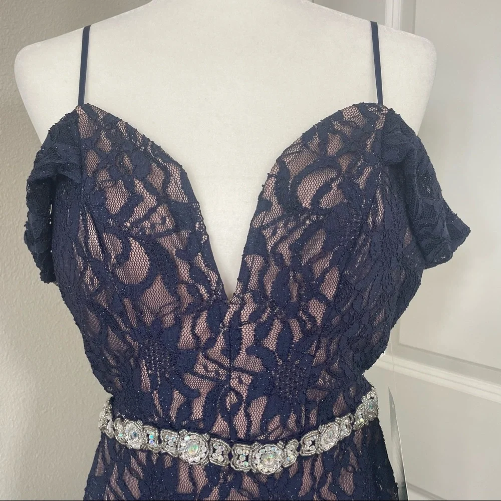 black mini leather dress Strapless Tube - Color:Peach Multi Petal Whisper Blue Pretty framing your collarbone and curved tray